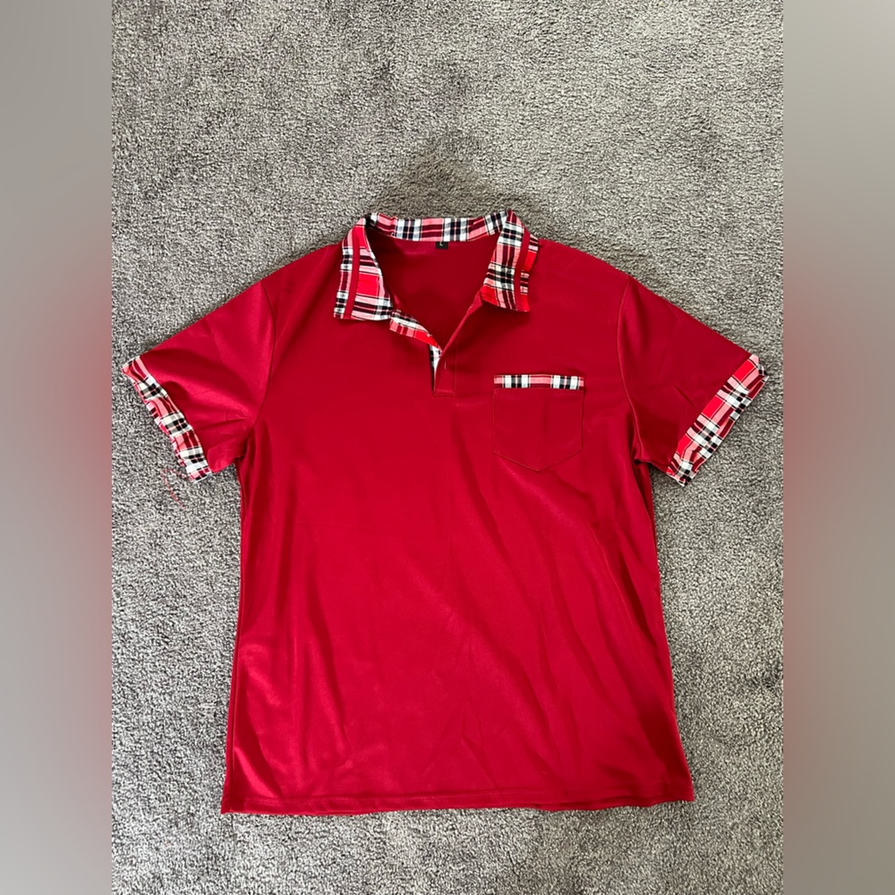 Collared tshirt